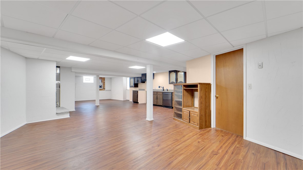 122 Pine Valley Drive