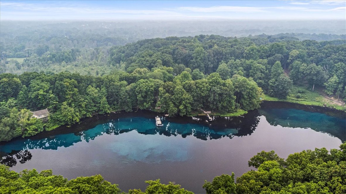 42 Lake Lacoma Drive