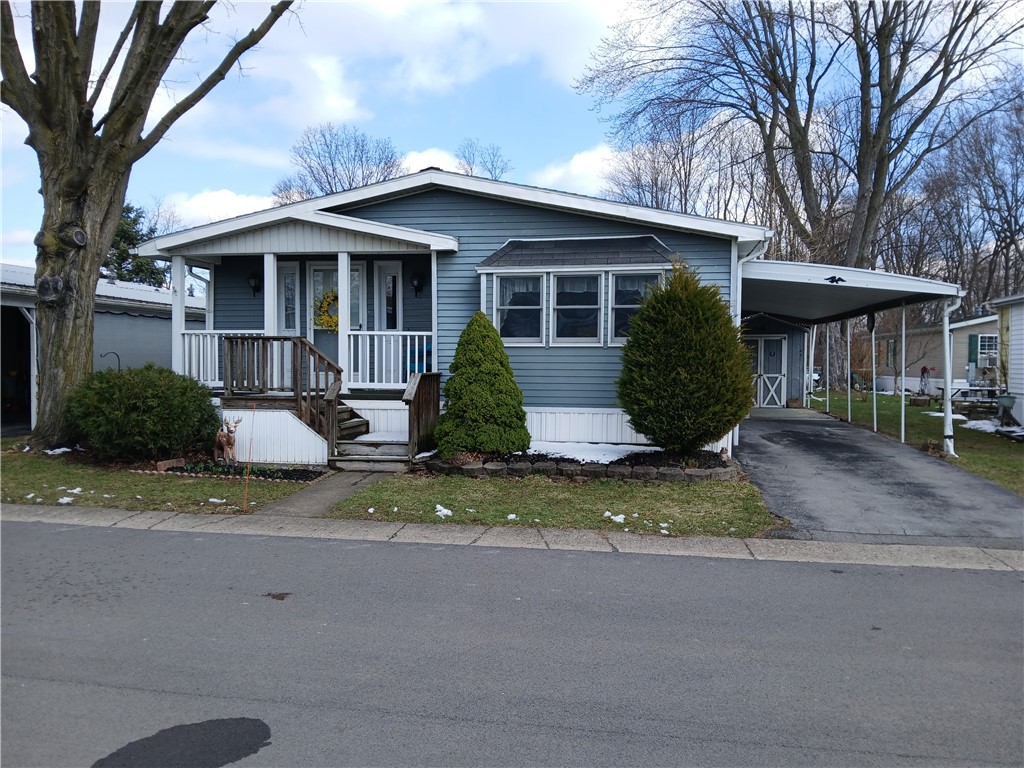 195 Tupper Way 195