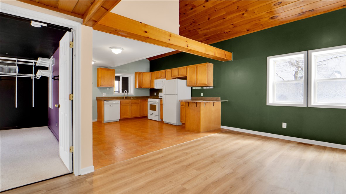 19 Rush West Rush Road