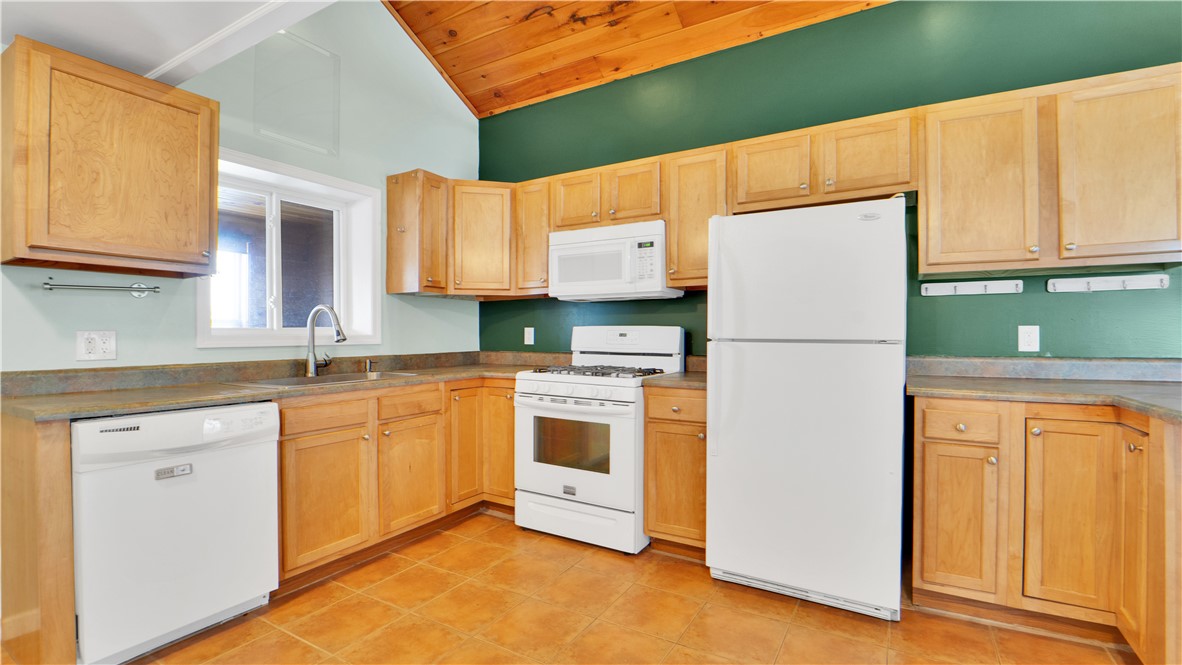 19 Rush West Rush Road