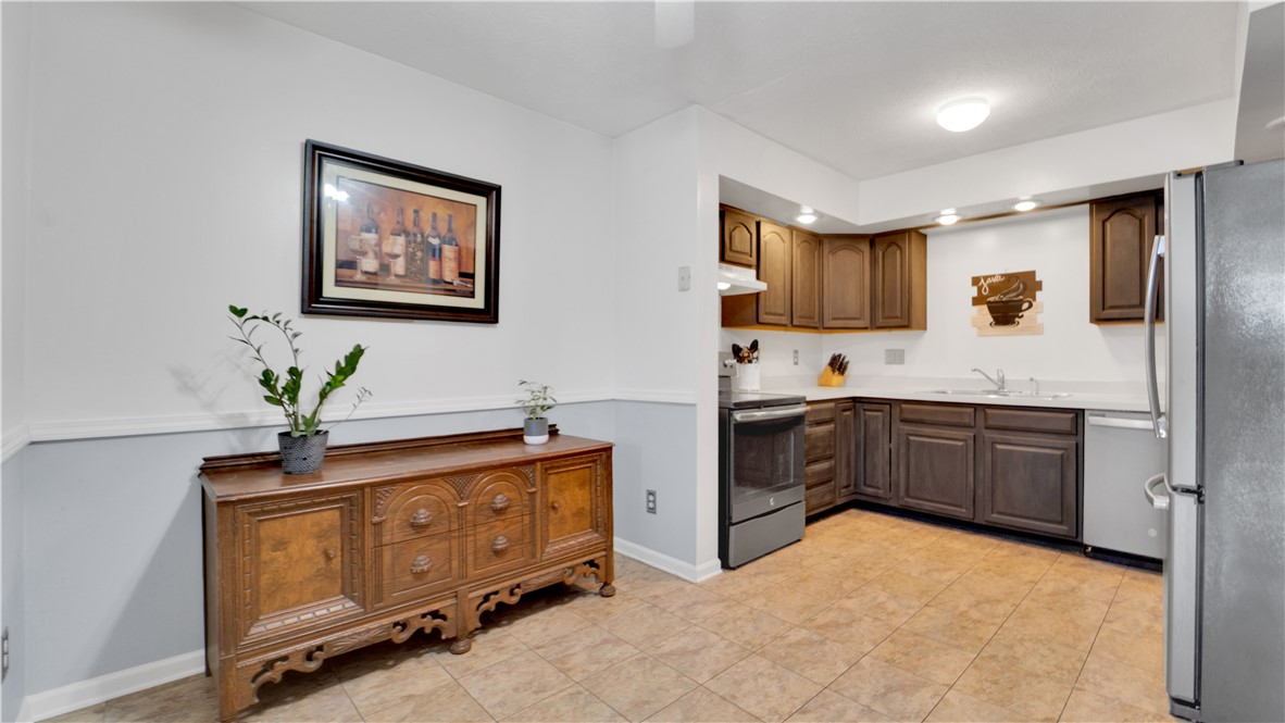 5743 Running Brook Road