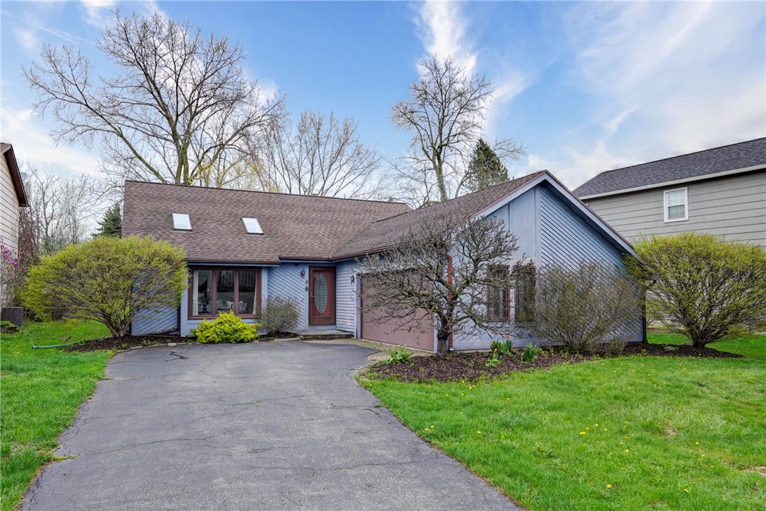 8 Fieldstone Lane