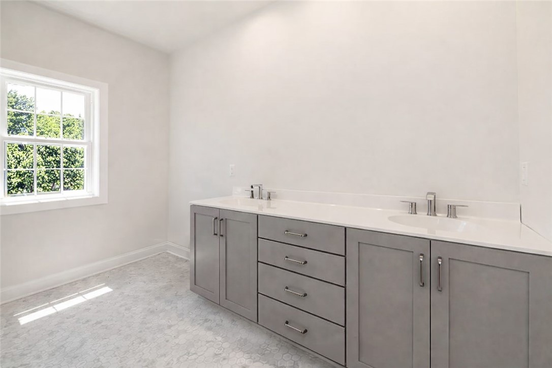 Lot 7 Maries Way
