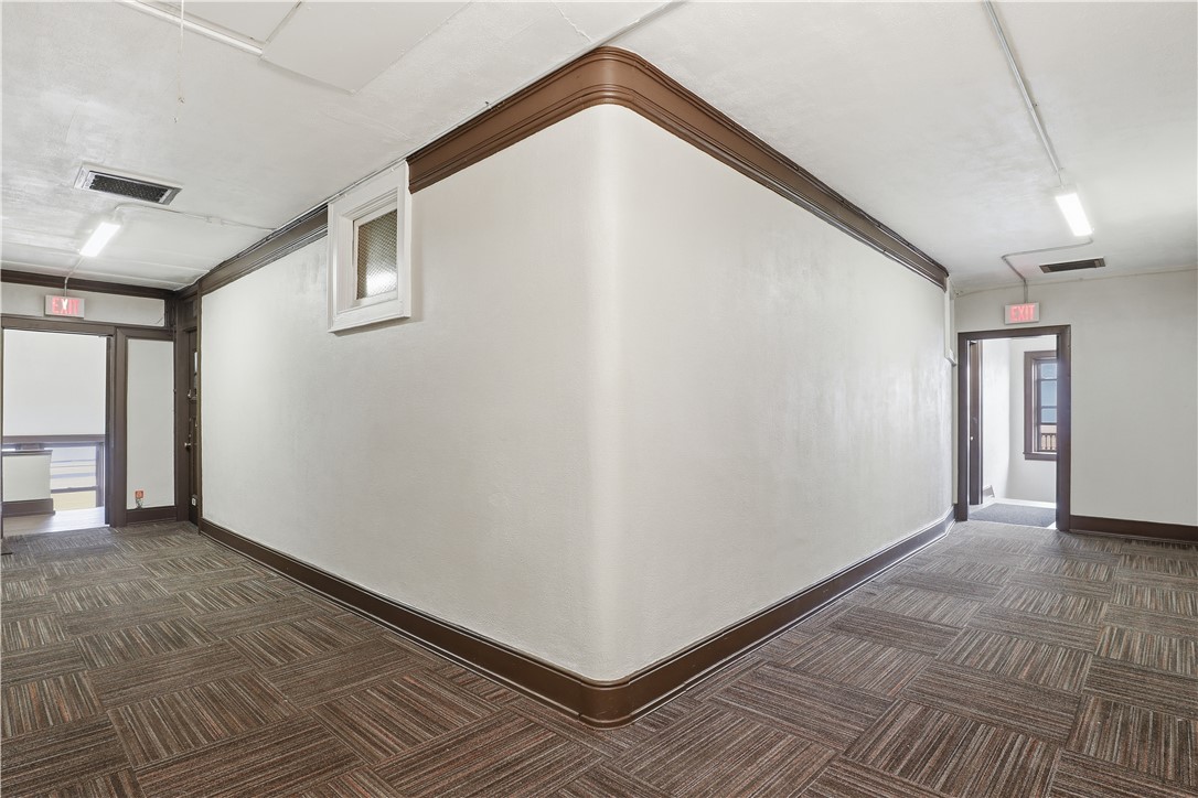 127 Liberty Pole