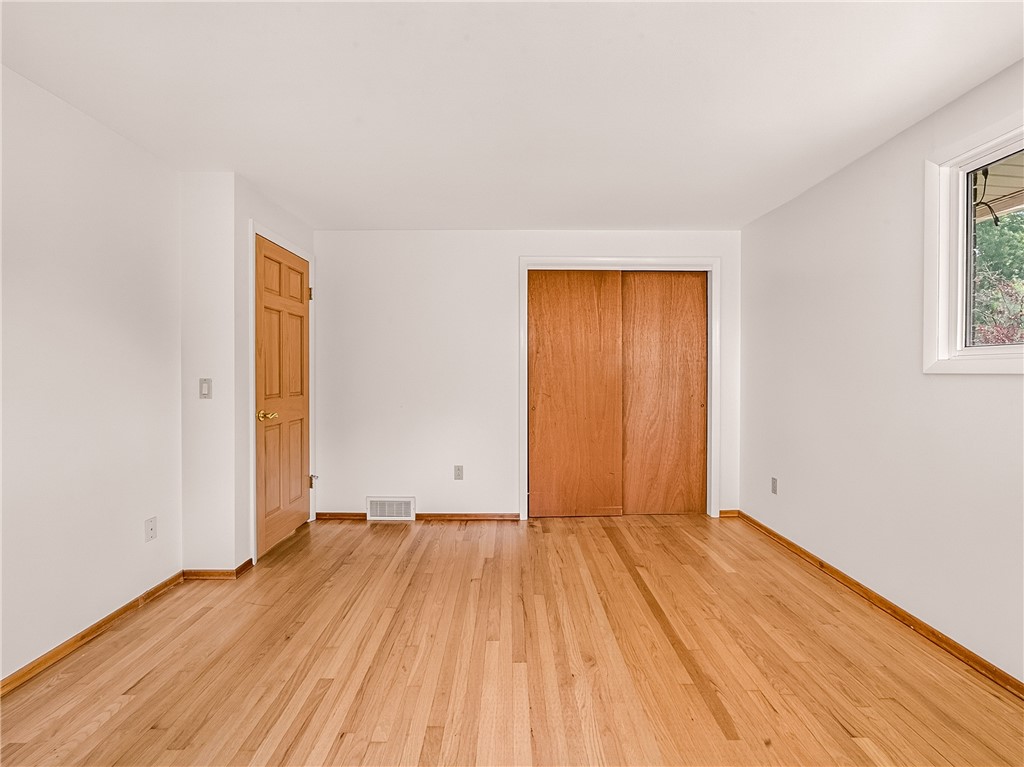 7 Frandee Lane