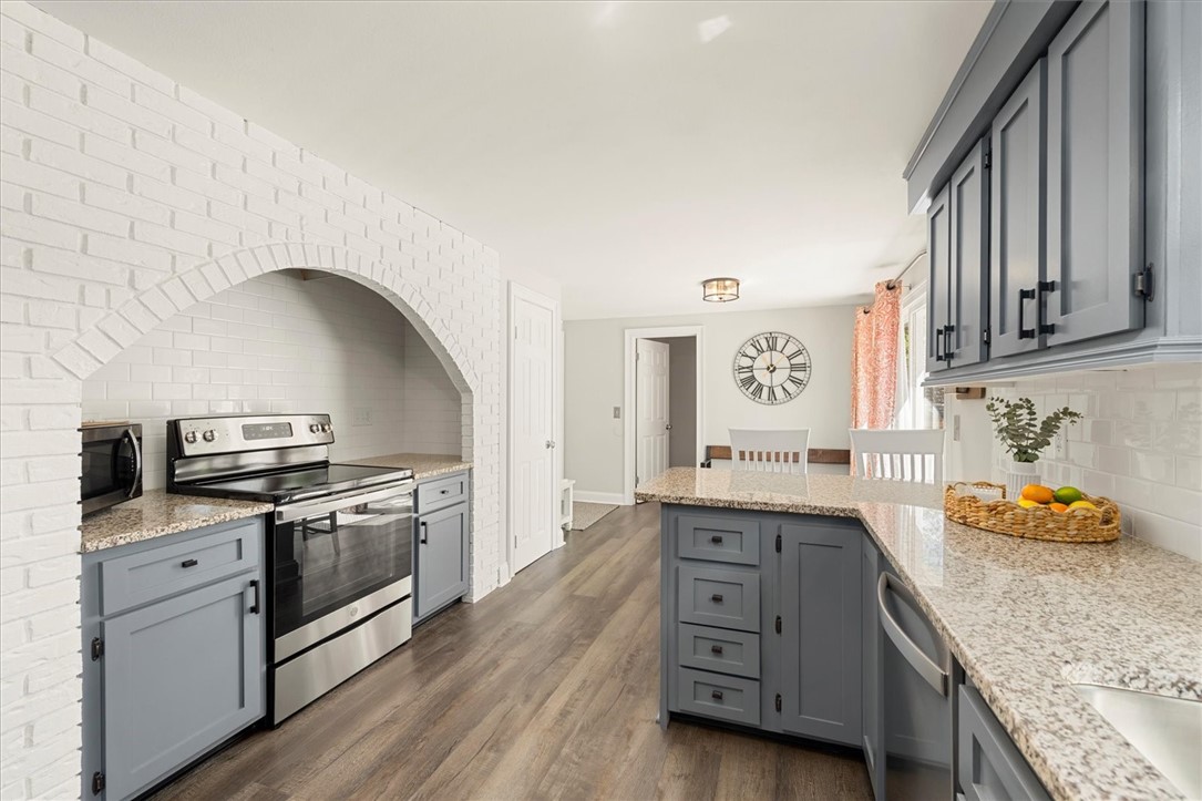 7984 Nutmeg Lane