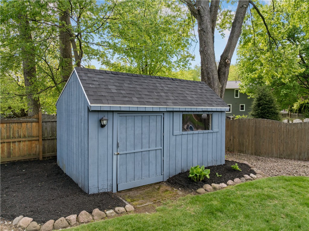 7984 Nutmeg Lane