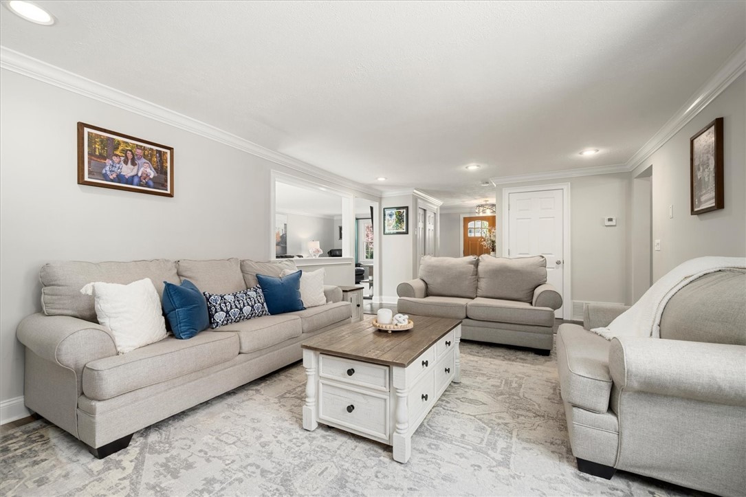 7984 Nutmeg Lane