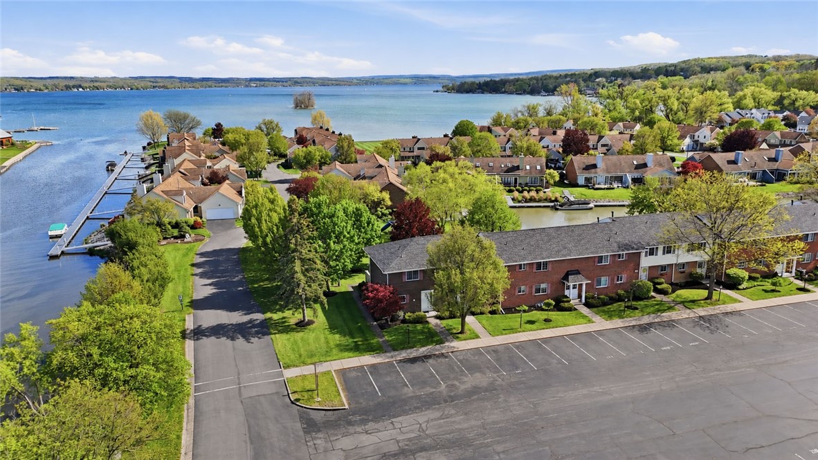 142 Holiday Harbour