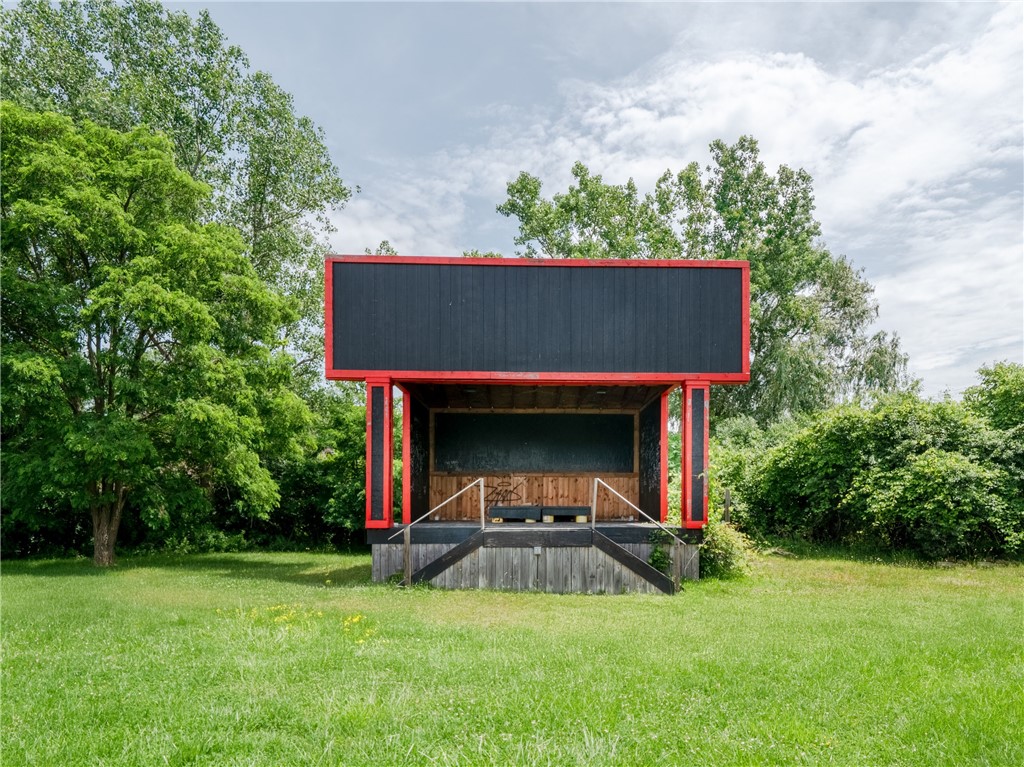 250 Pixley Road