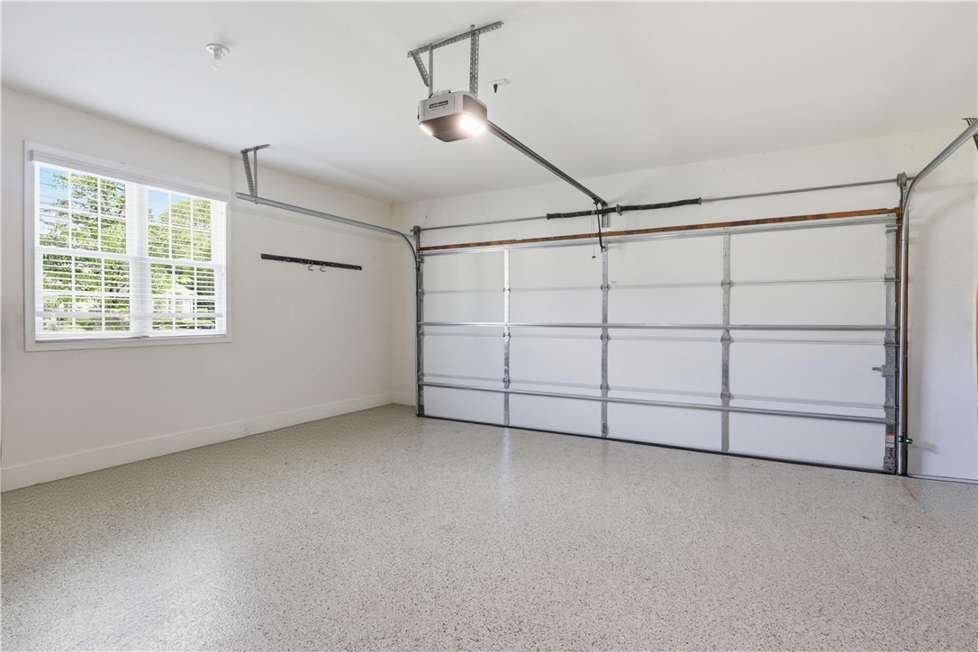 1077 Chapelhill Drive