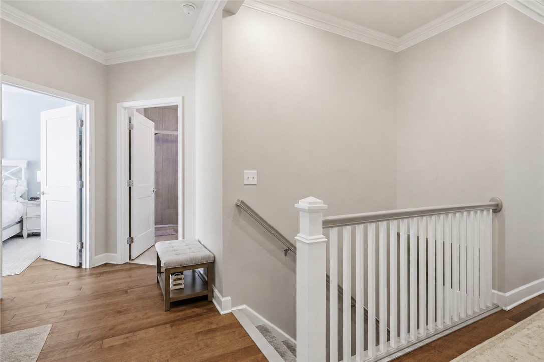 1077 Chapelhill Drive