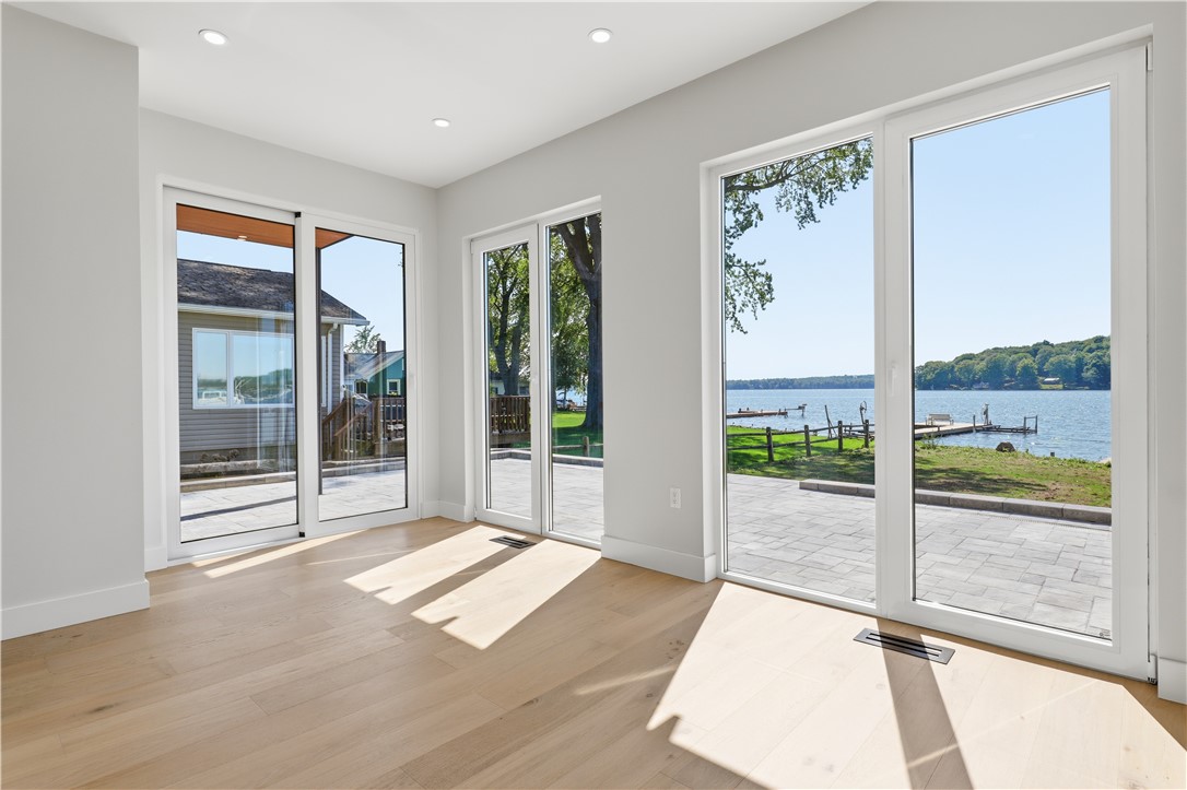 7043 Lake Bluff Road