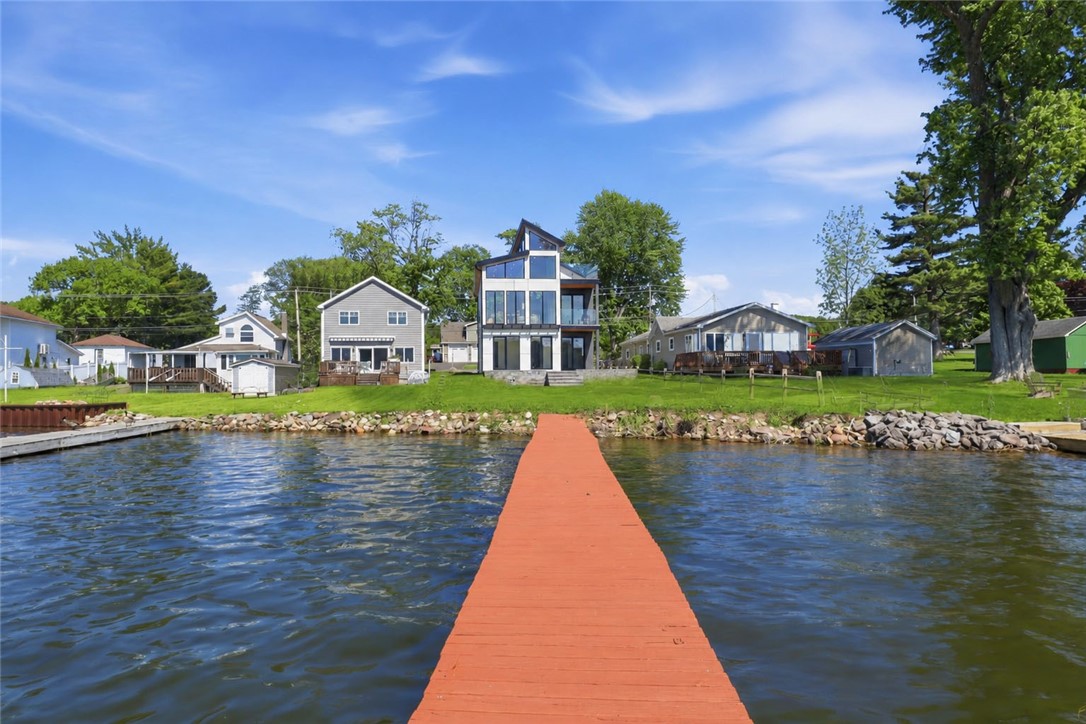 7043 Lake Bluff Road