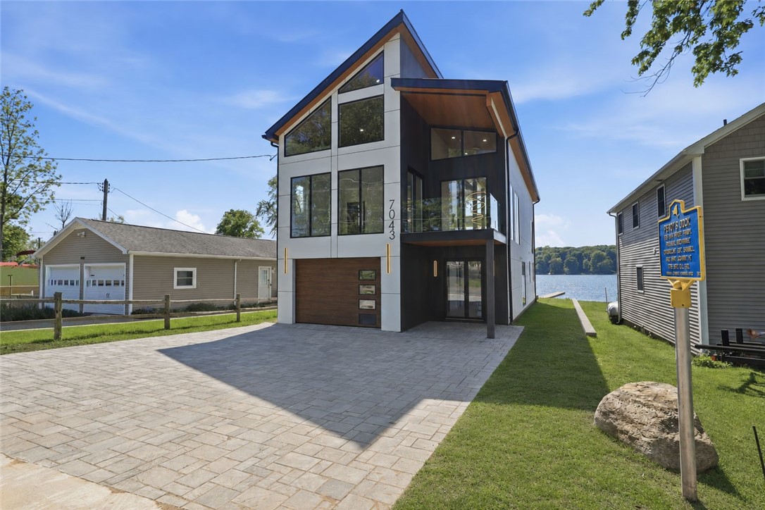 7043 Lake Bluff Road