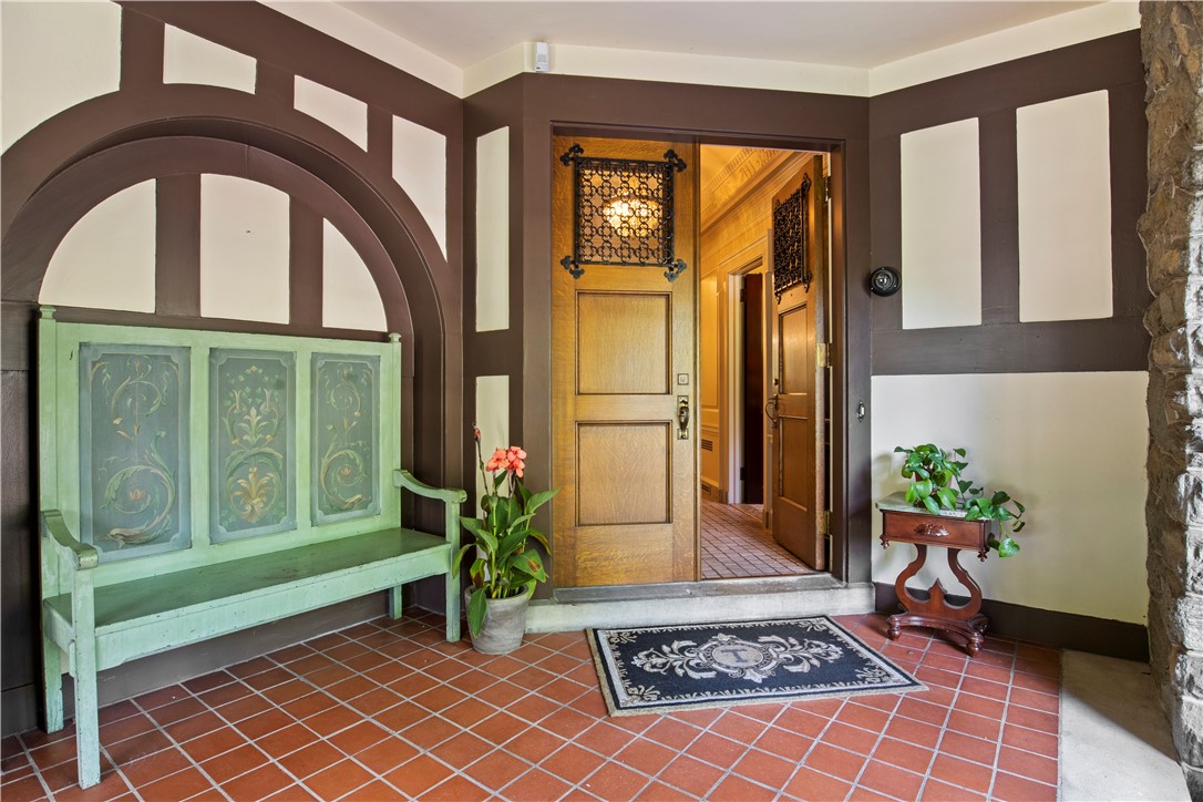 2615 East Avenue