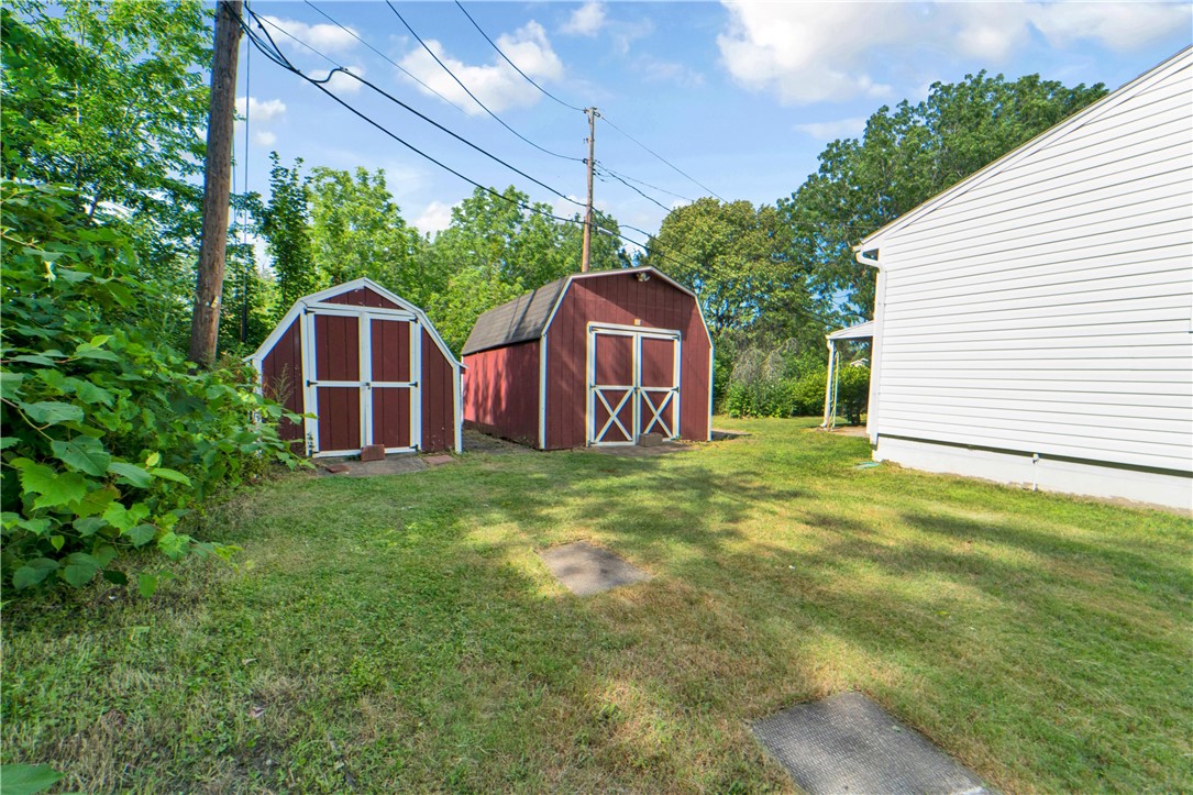 32 Ridgelea Court