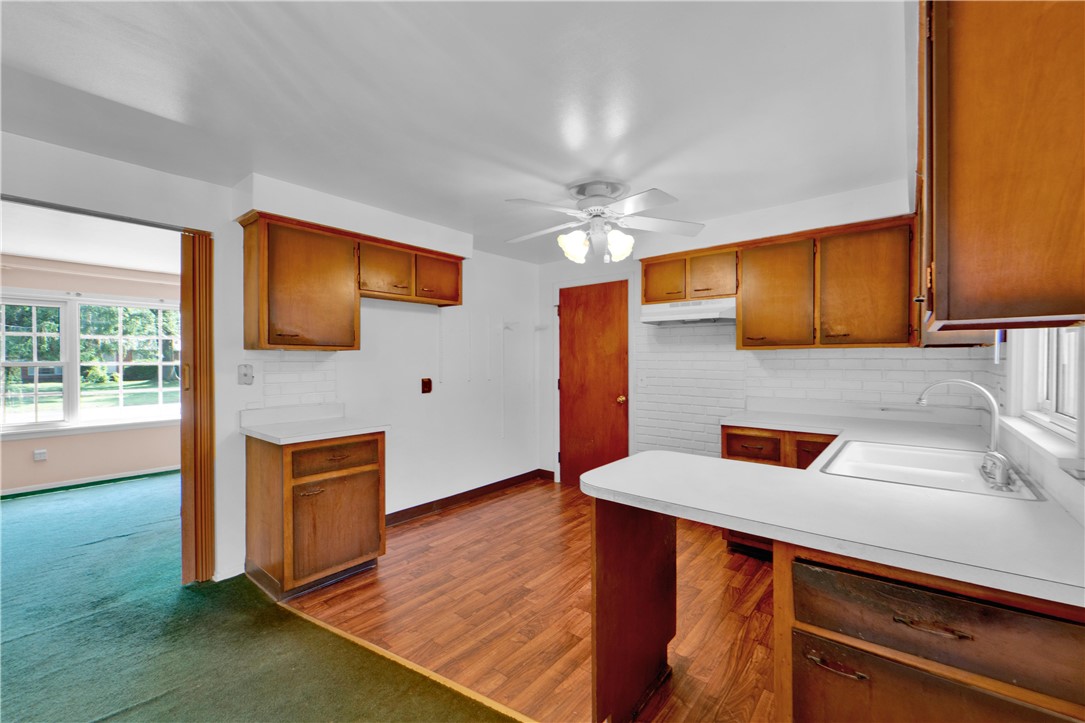 32 Ridgelea Court