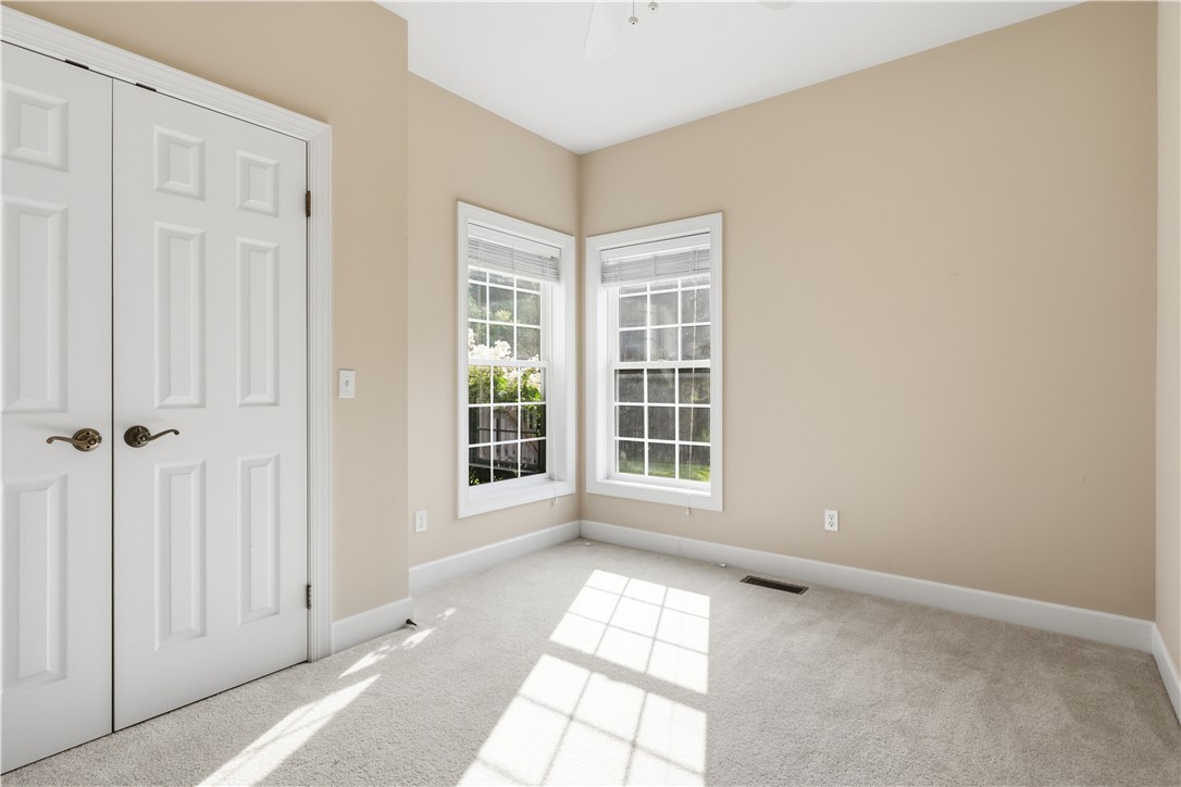 11 Ashland Oaks Circle