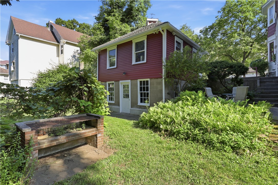 1440 Ridge Road