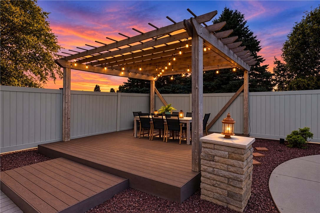 18 King Fisher Drive