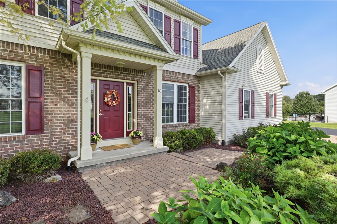 18 King Fisher Drive