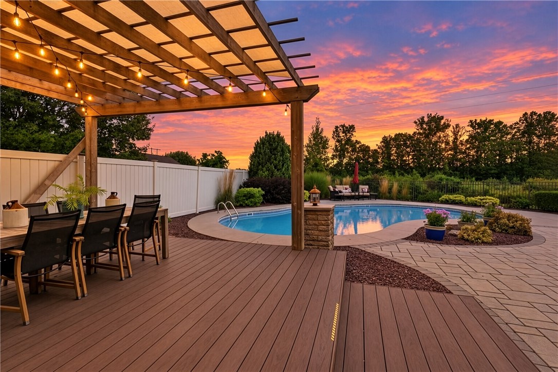 18 King Fisher Drive