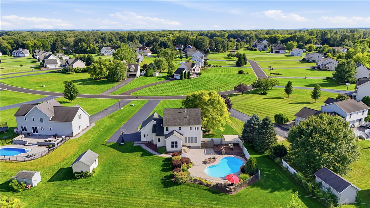 18 King Fisher Drive