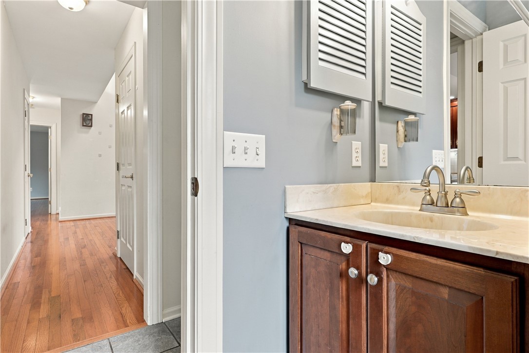 26 Mandalay Ridge
