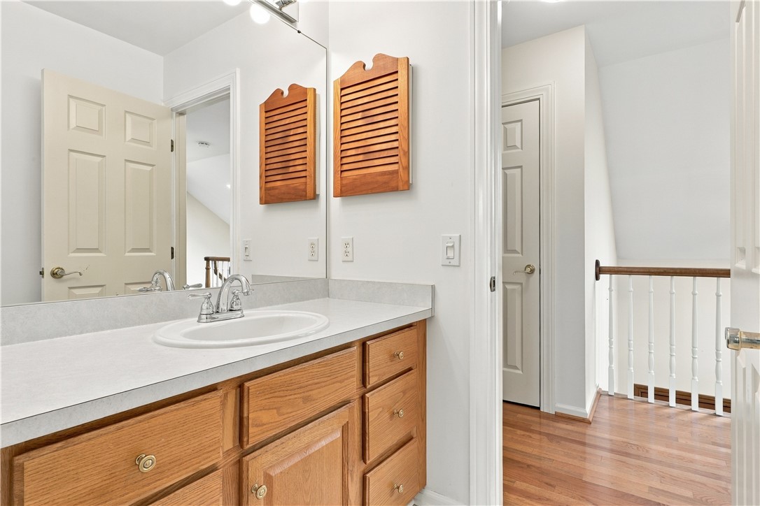 26 Mandalay Ridge