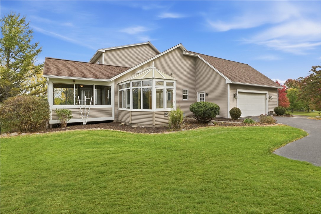 26 Mandalay Ridge