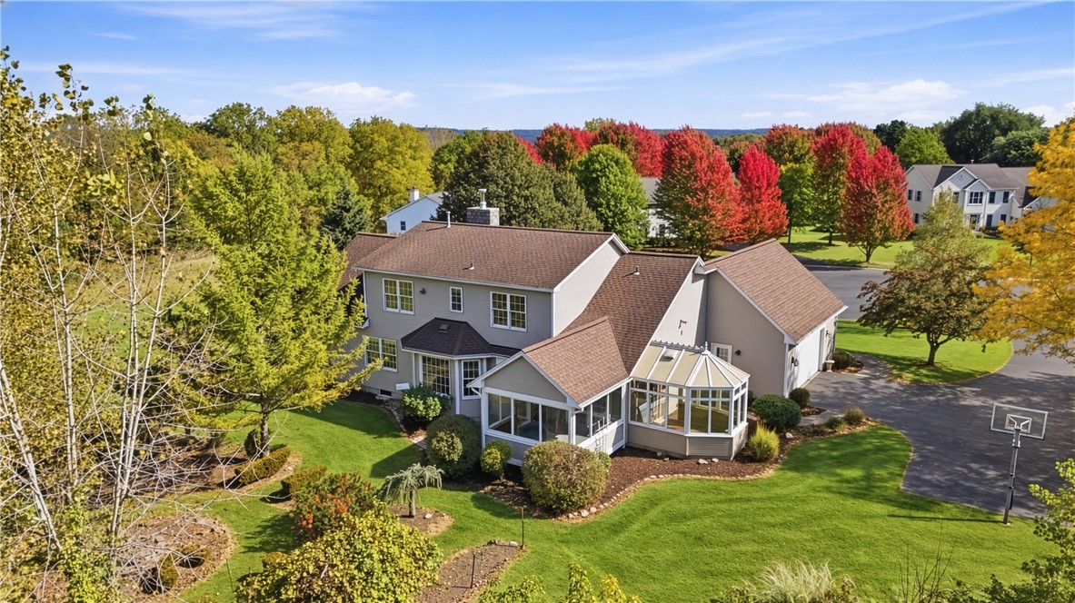 26 Mandalay Ridge