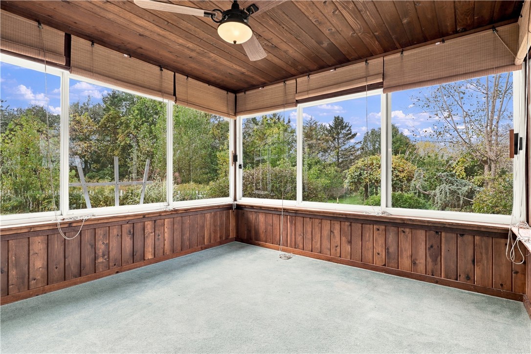 26 Mandalay Ridge