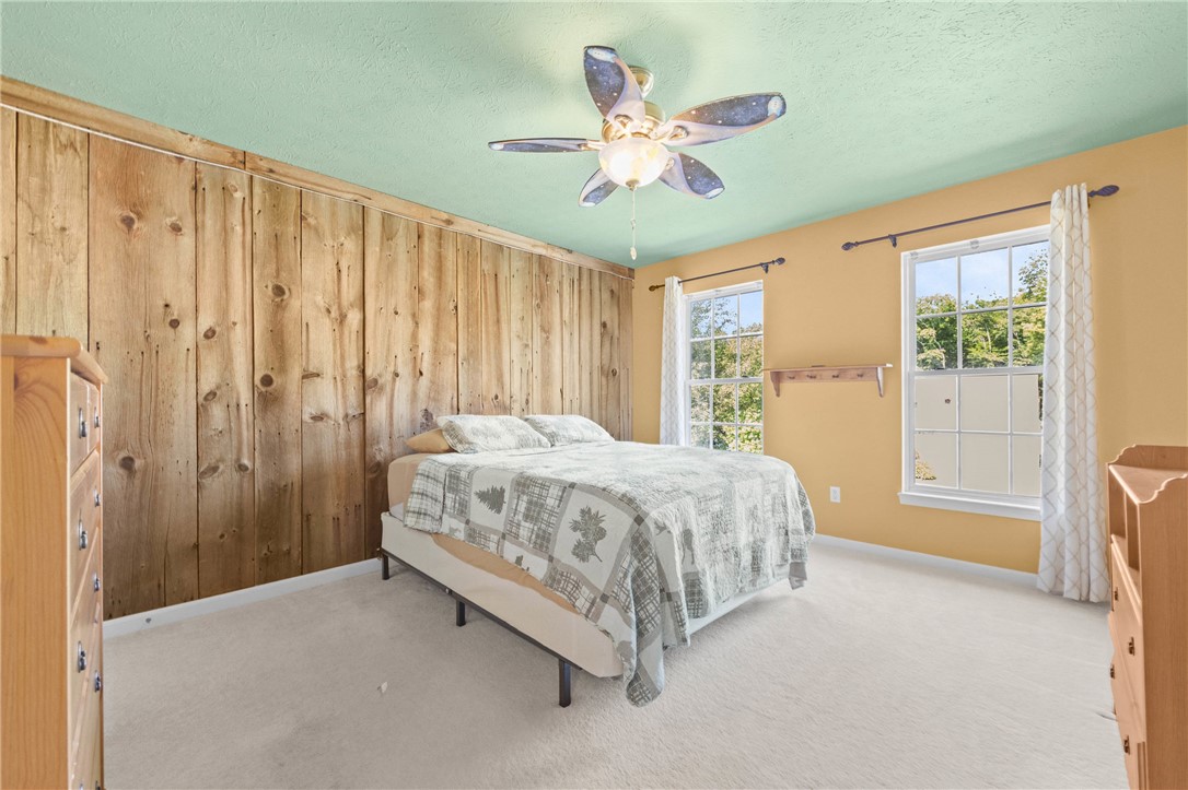 23 Dickinson Crossing