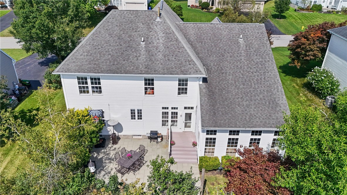 23 Dickinson Crossing
