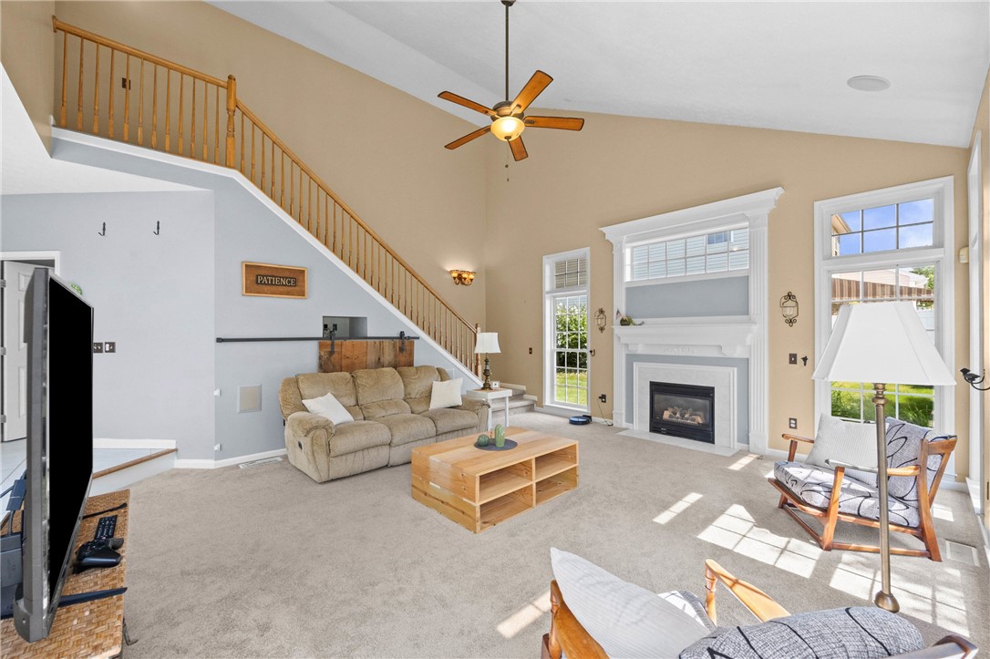 23 Dickinson Crossing