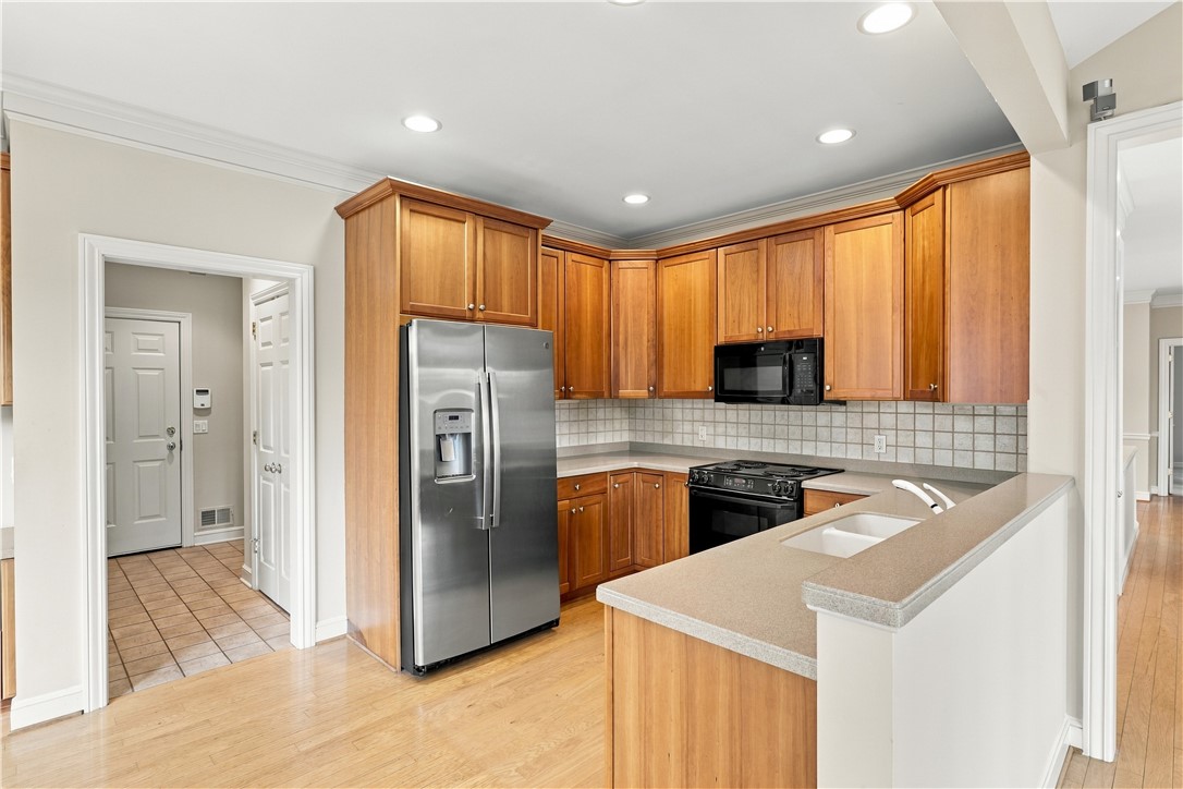 2 Oakfield