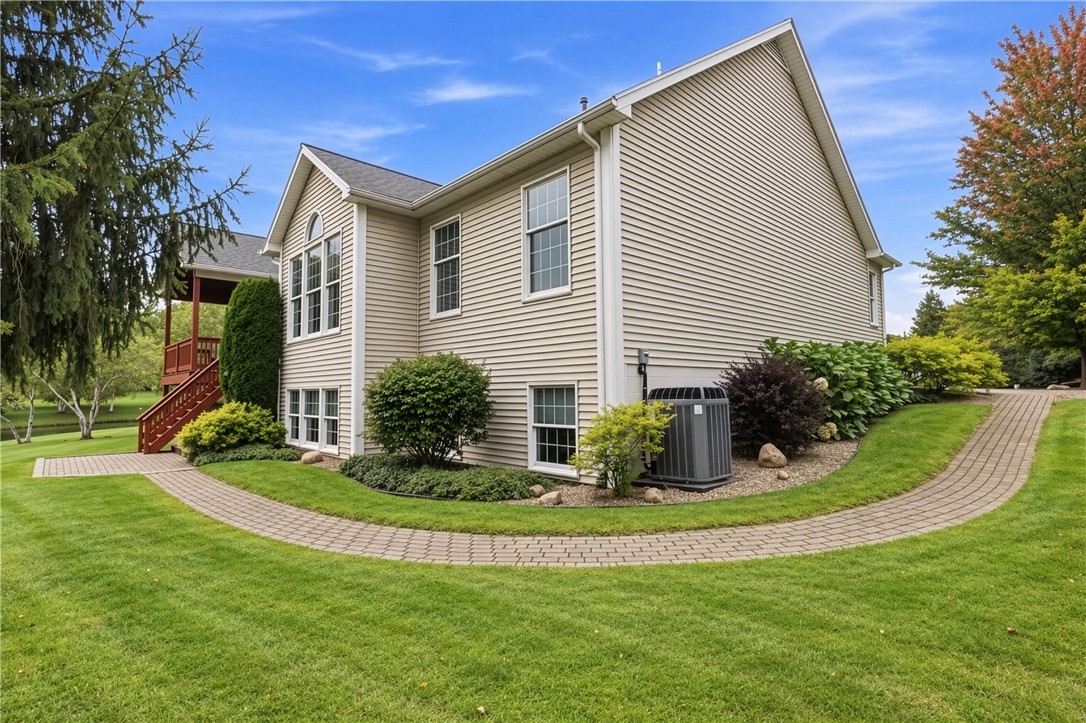 2 Oakfield
