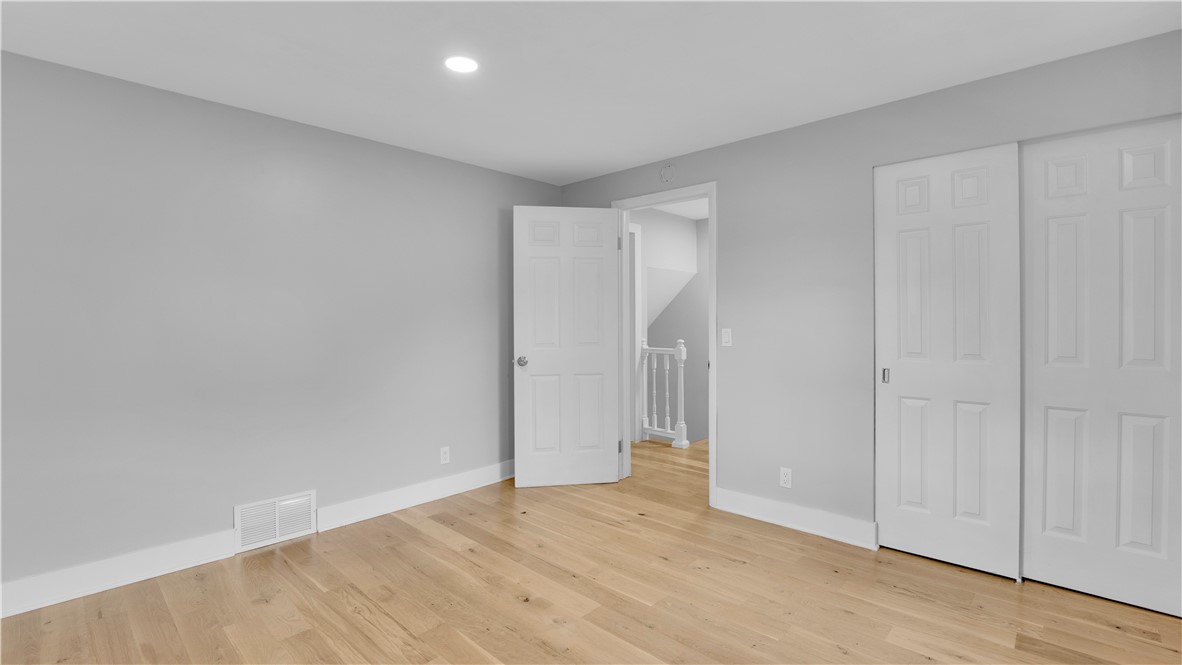 32 Yorktown Drive