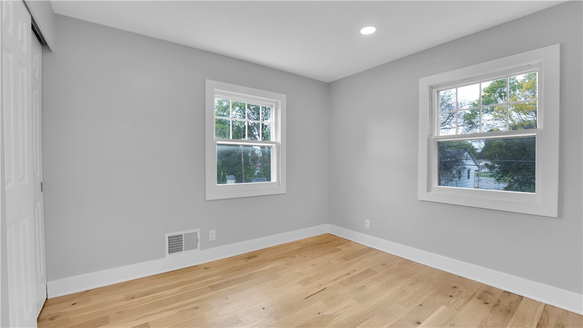 32 Yorktown Drive