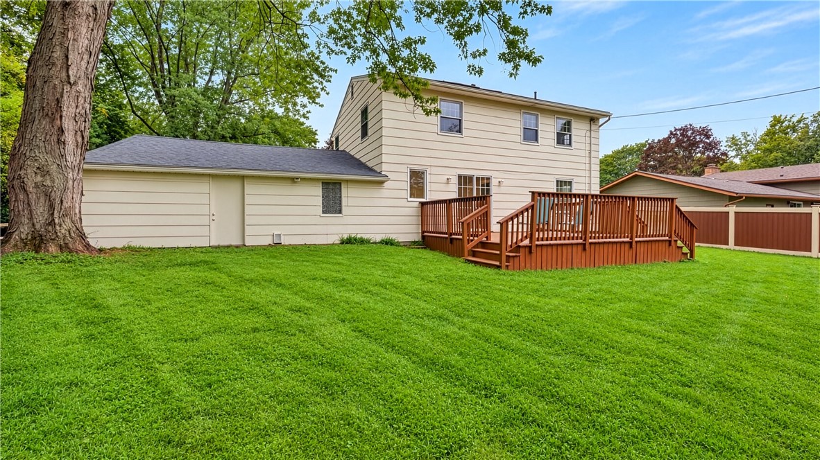 32 Yorktown Drive