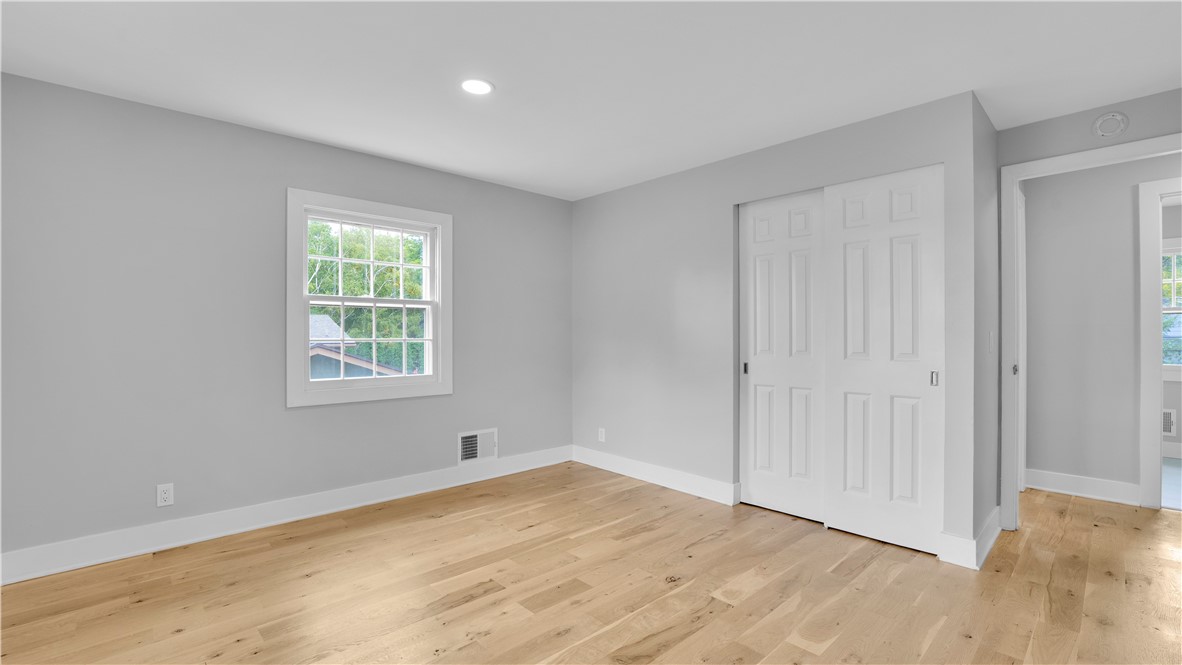 32 Yorktown Drive