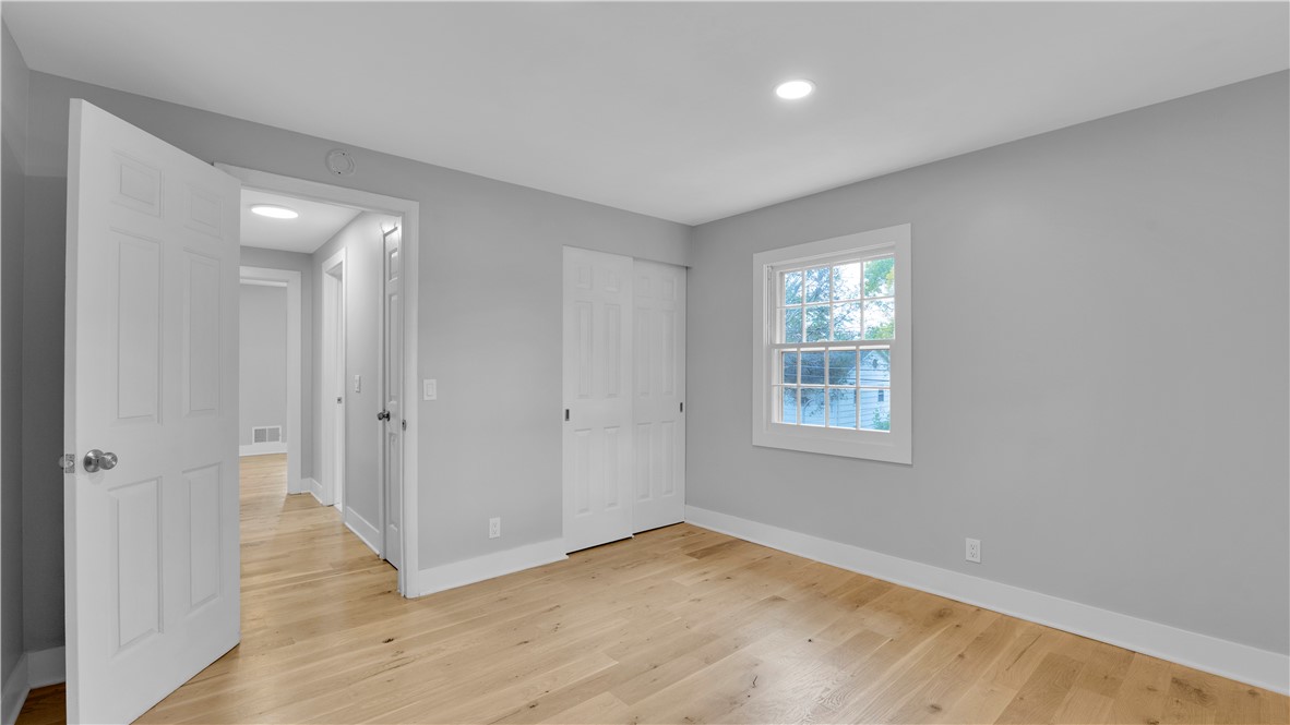32 Yorktown Drive