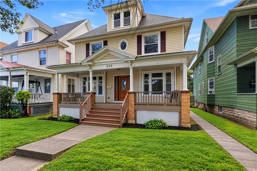 232 Laburnam Crescent