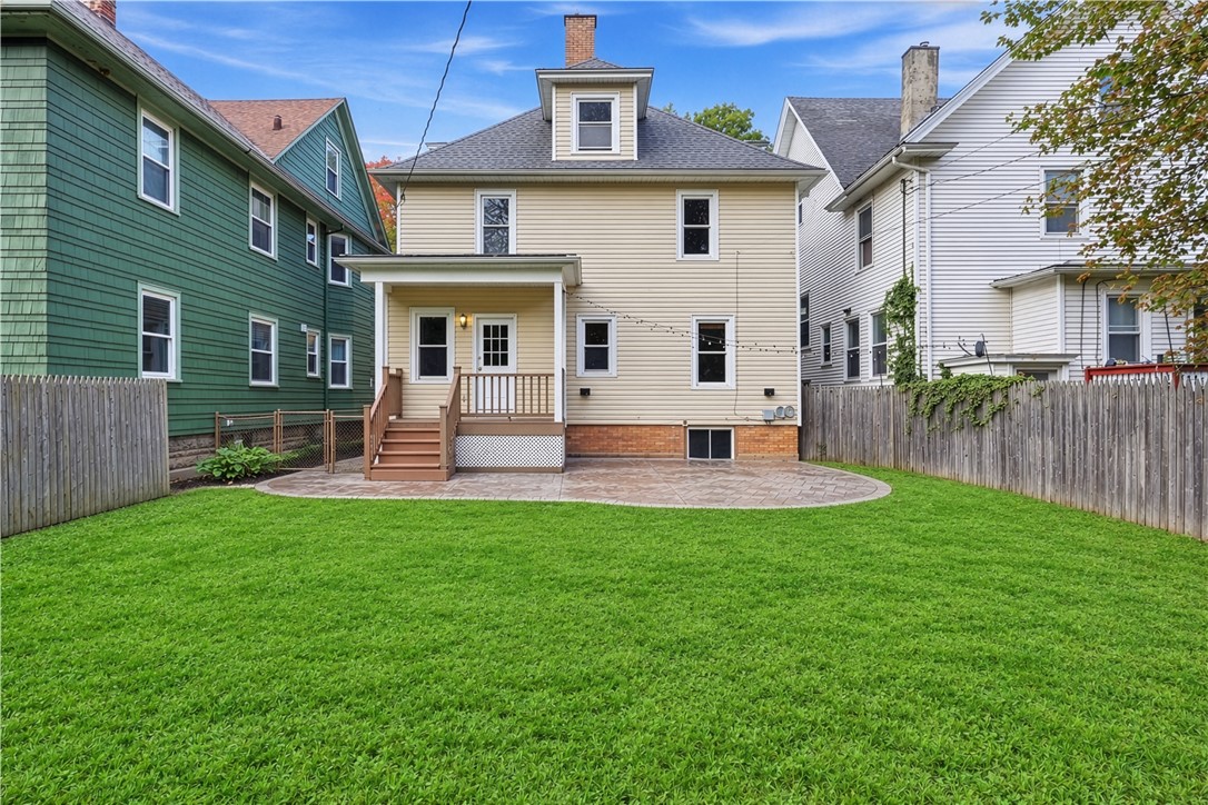 232 Laburnam Crescent
