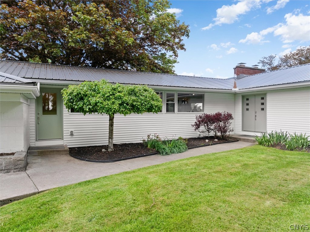 1738 Preston Hill Road