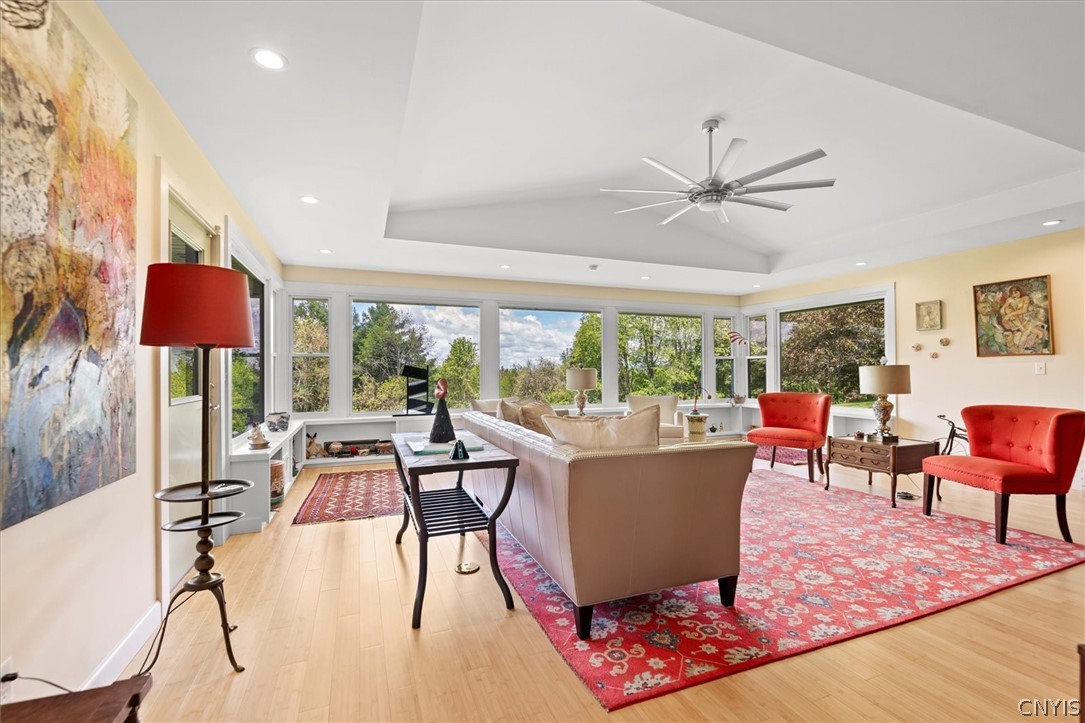 1738 Preston Hill Road