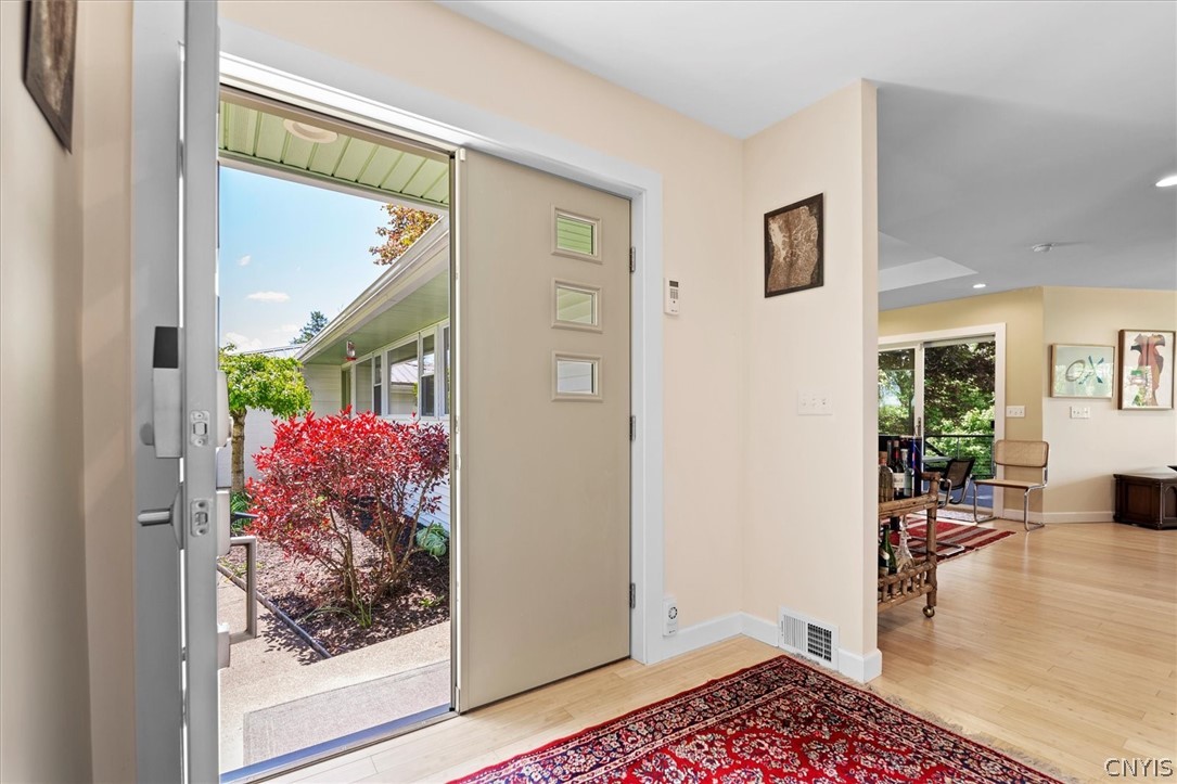 1738 Preston Hill Road