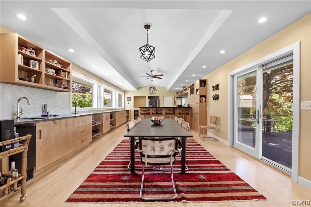 1738 Preston Hill Road